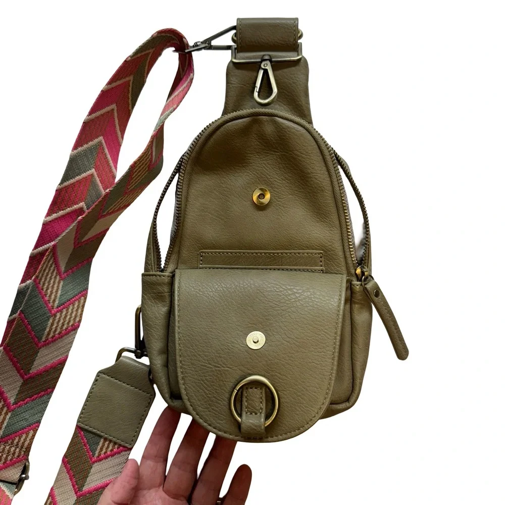 Urban Originals Beige Crossbody Bag with Patterned Strap - Picture 3 of 10